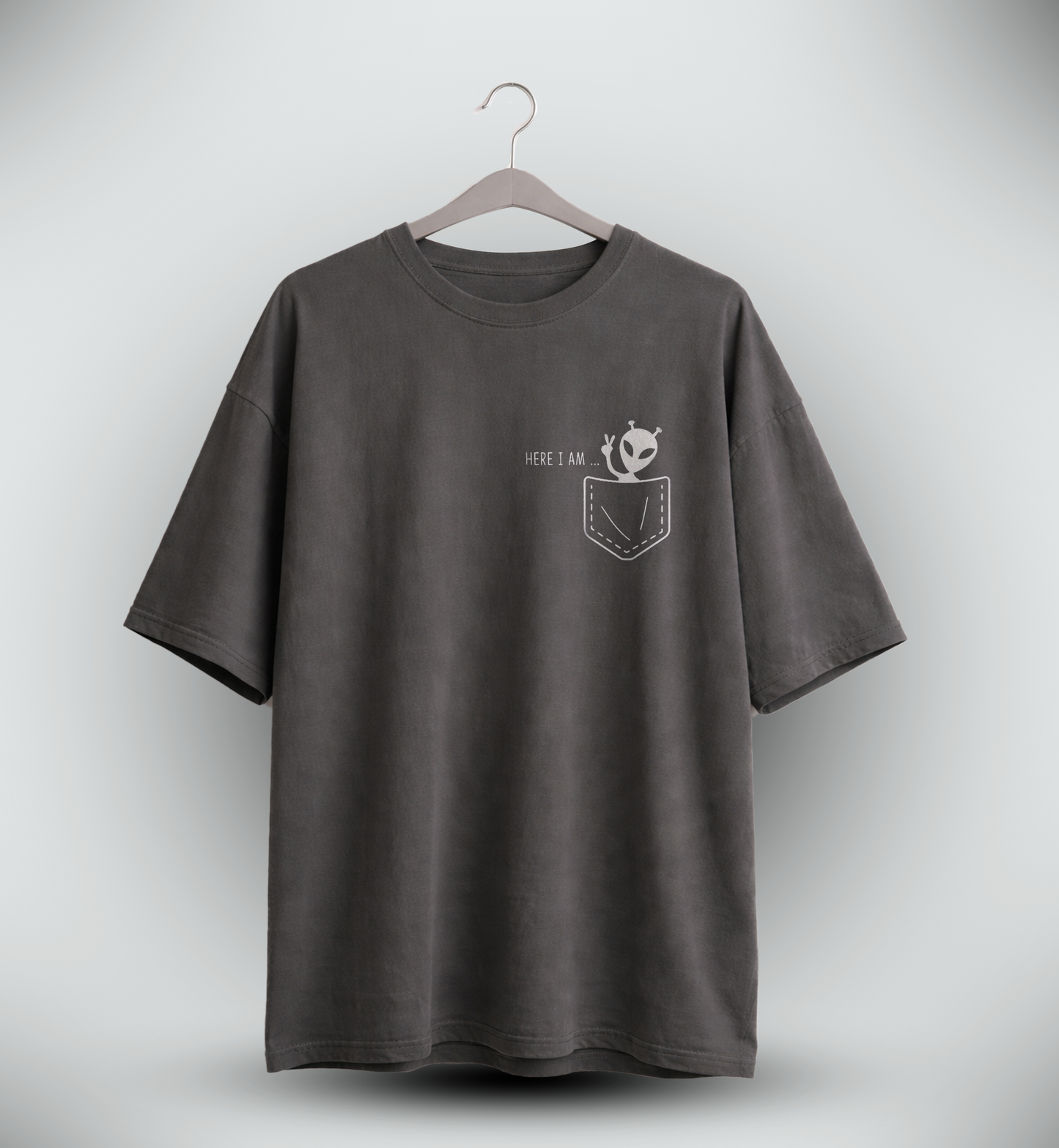 Men's 'HERE I AM' Graphic Drop Shoulder